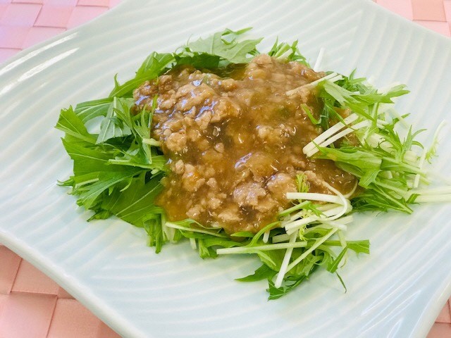 水菜のひき肉あんかけ