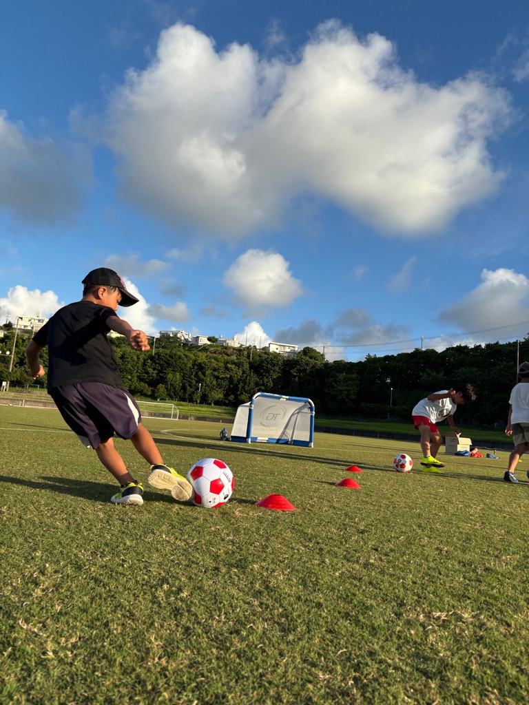 キッズサッカー教室風景